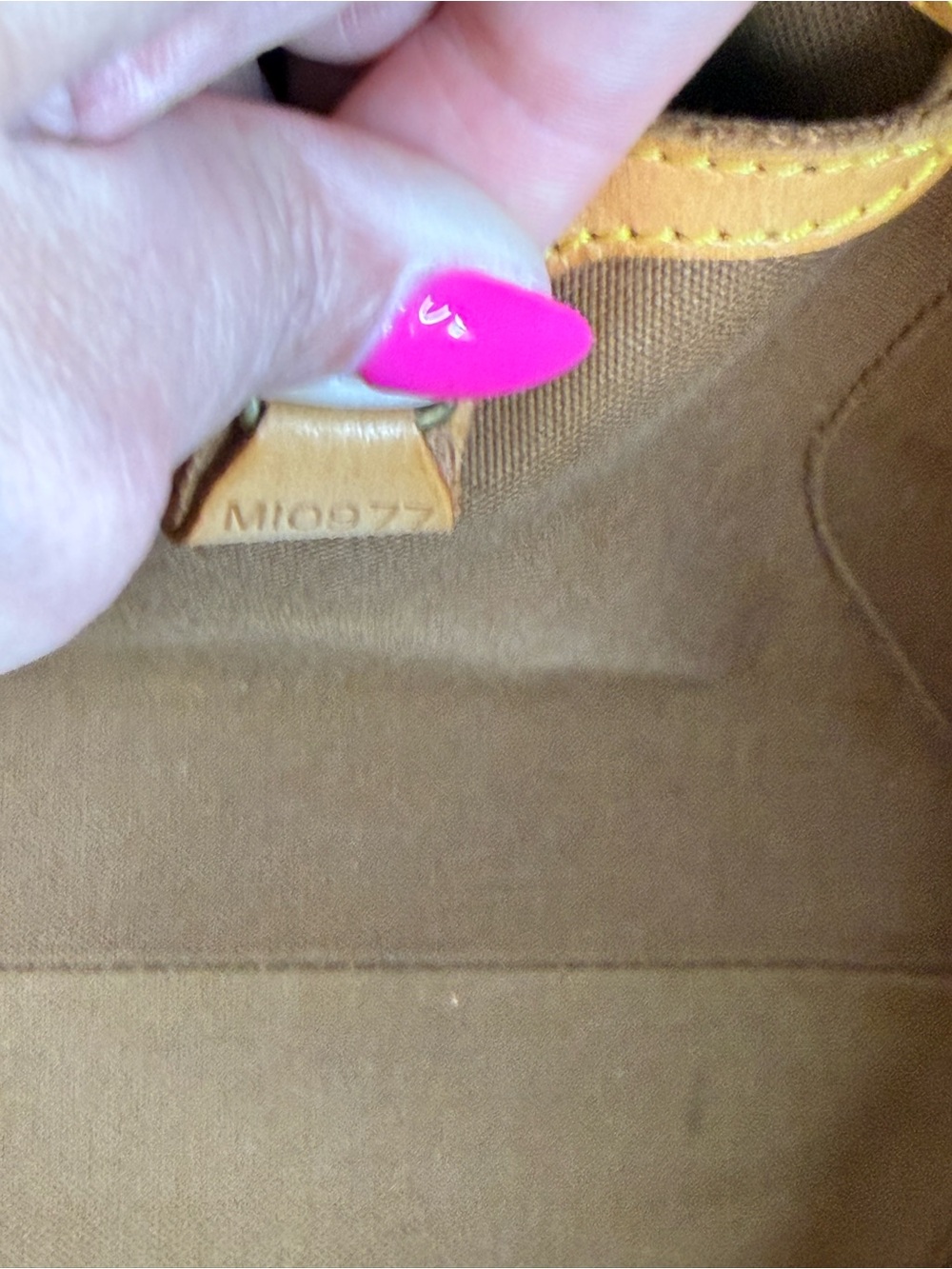 Louis Vuitton Vintage Monogram Ellipse PM - Picture 14 of 14